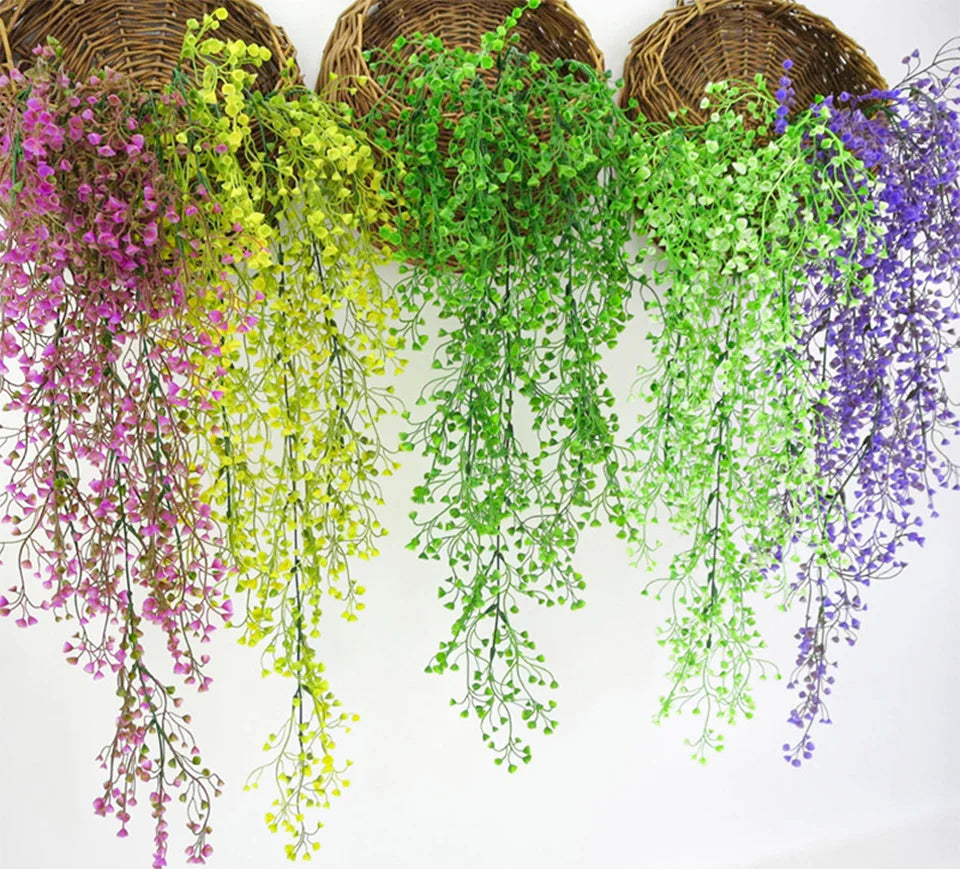 Green Wall Hanging Bale – A Charming Touch of Nature
